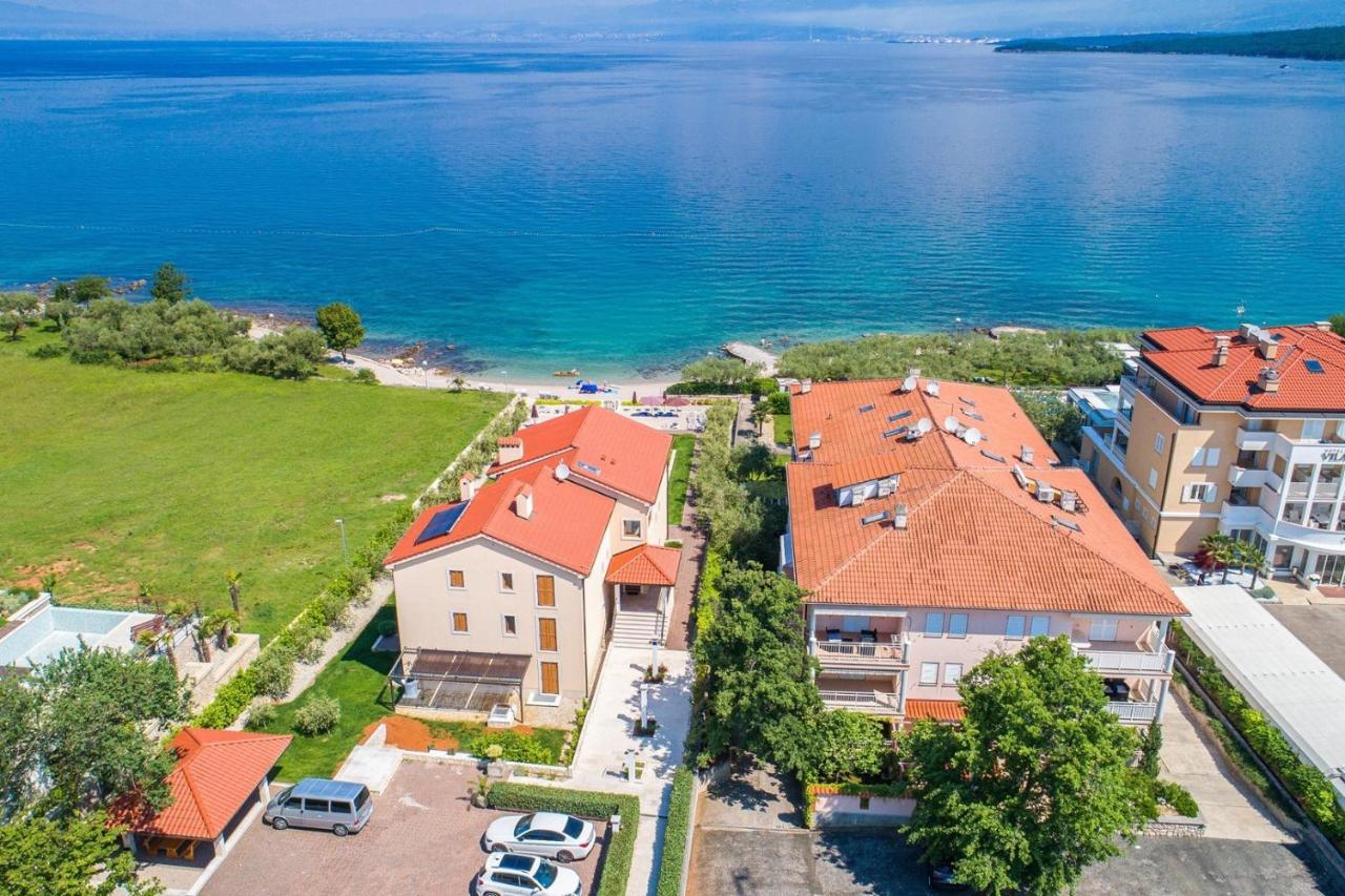 Apartment Balu 16 Near The Beach Вантачичи Экстерьер фото