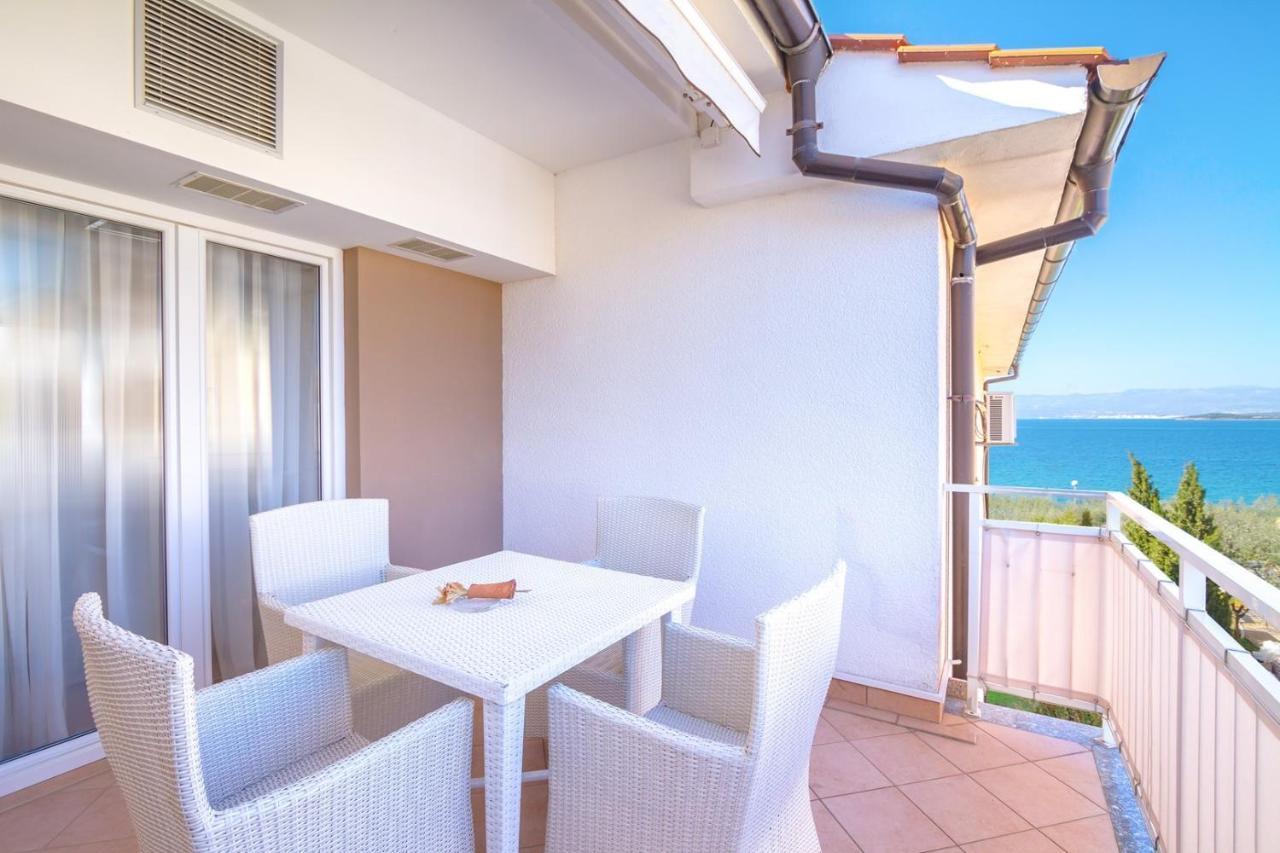 Apartment Balu 16 Near The Beach Вантачичи Экстерьер фото